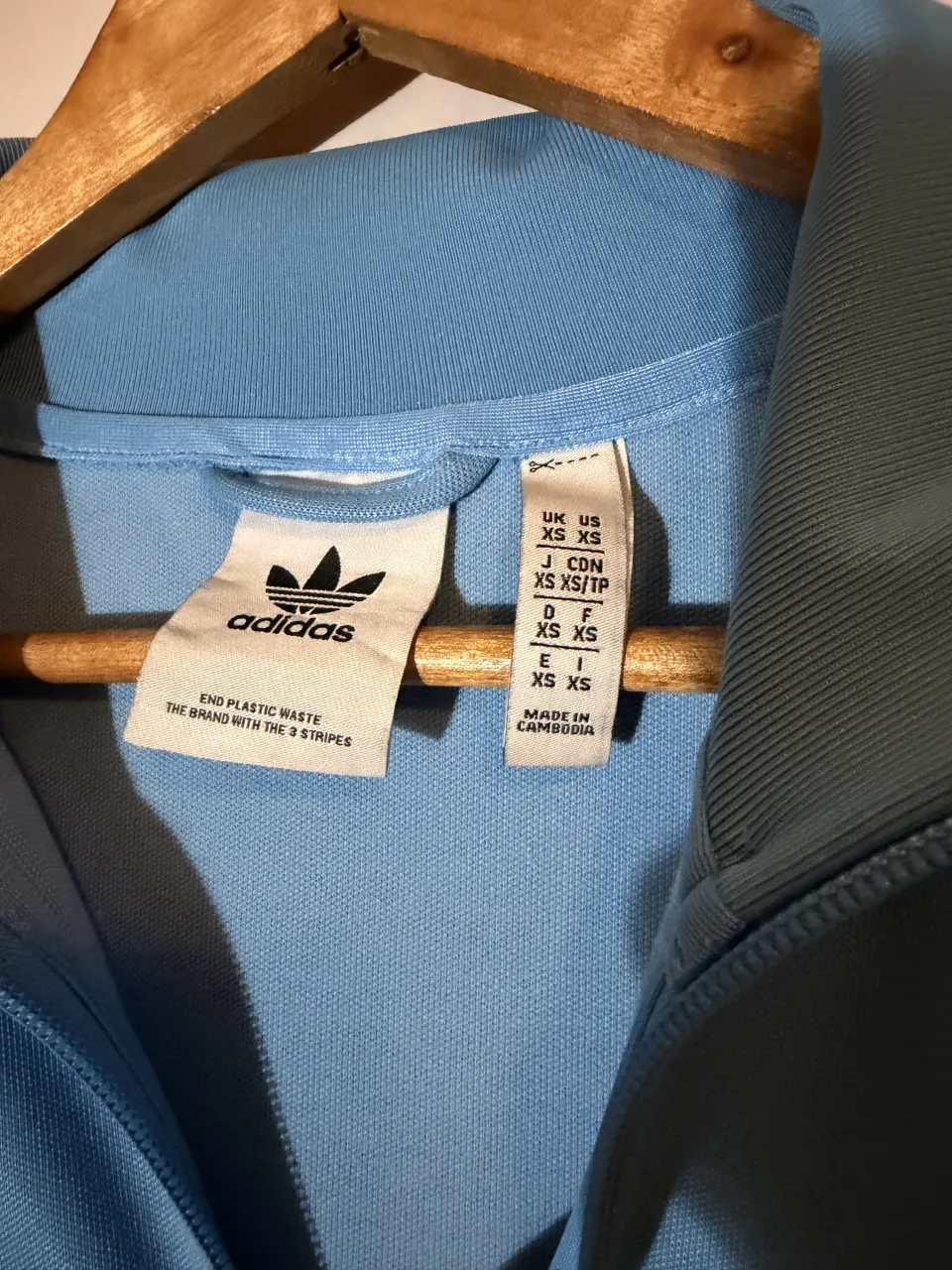 Buzo adidas - imagen 2