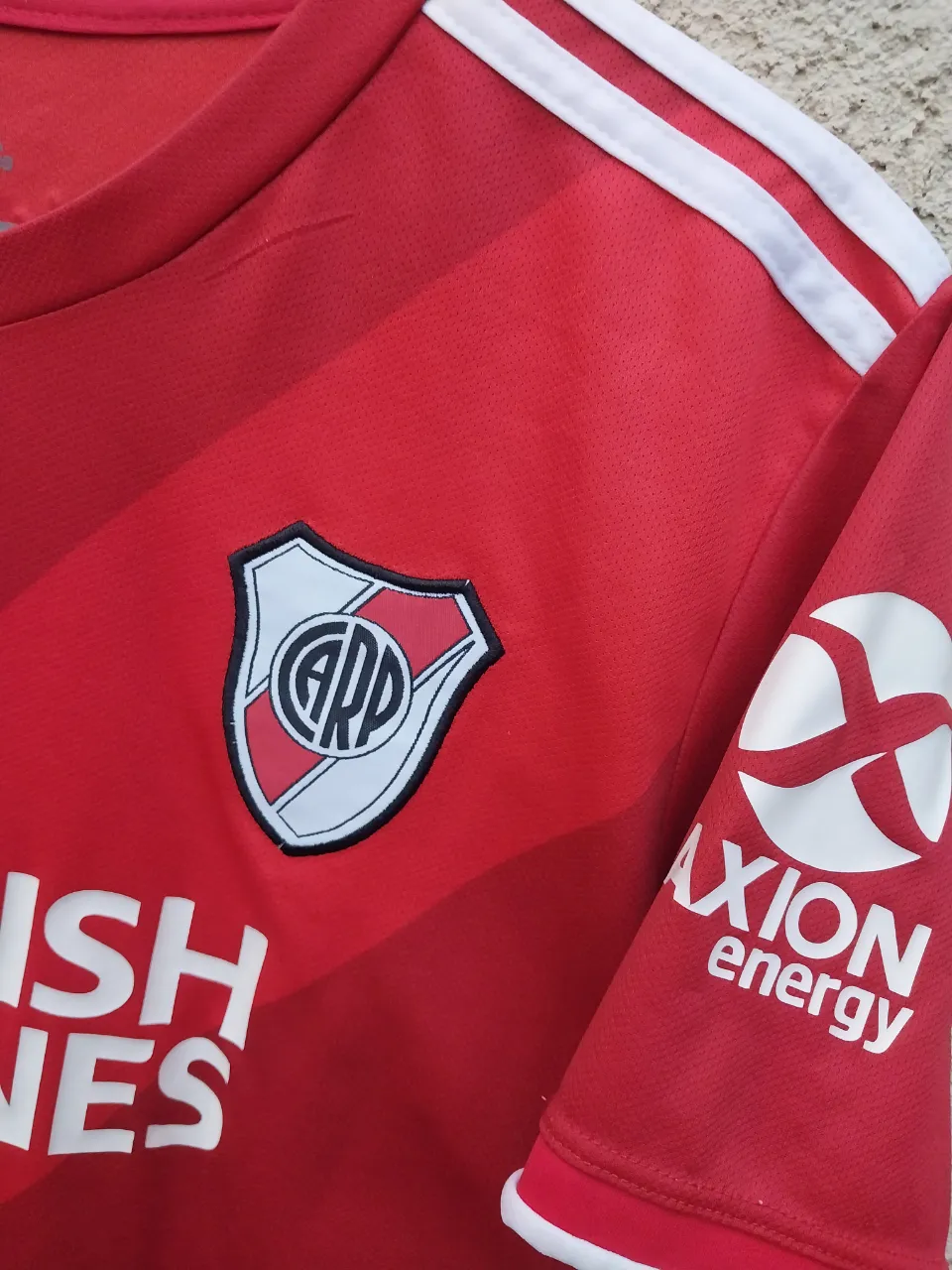 Camiseta adidas miniatura 4