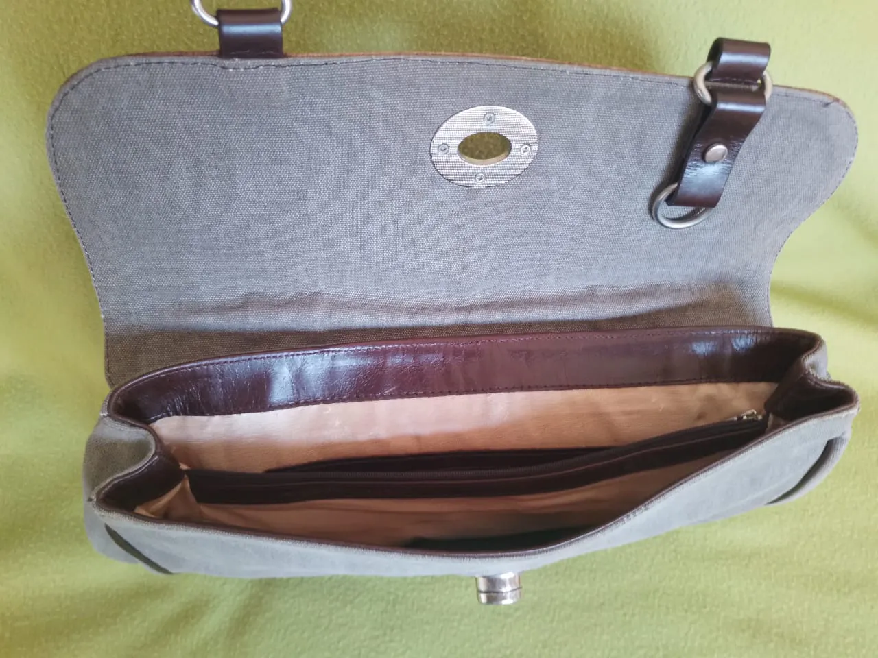 Cartera Lázaro - Vista 2