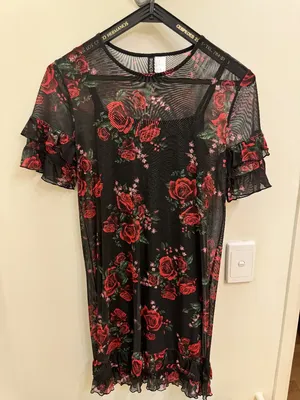 H&M