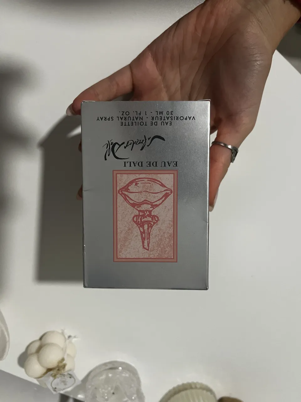 Lencería Salvador dali miniatura 2