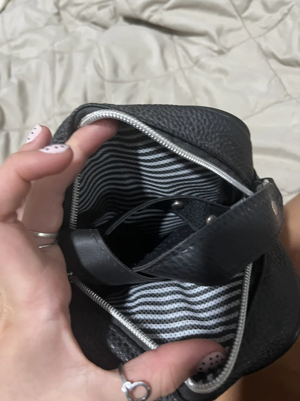 Cartera A ≠ - imagen 3