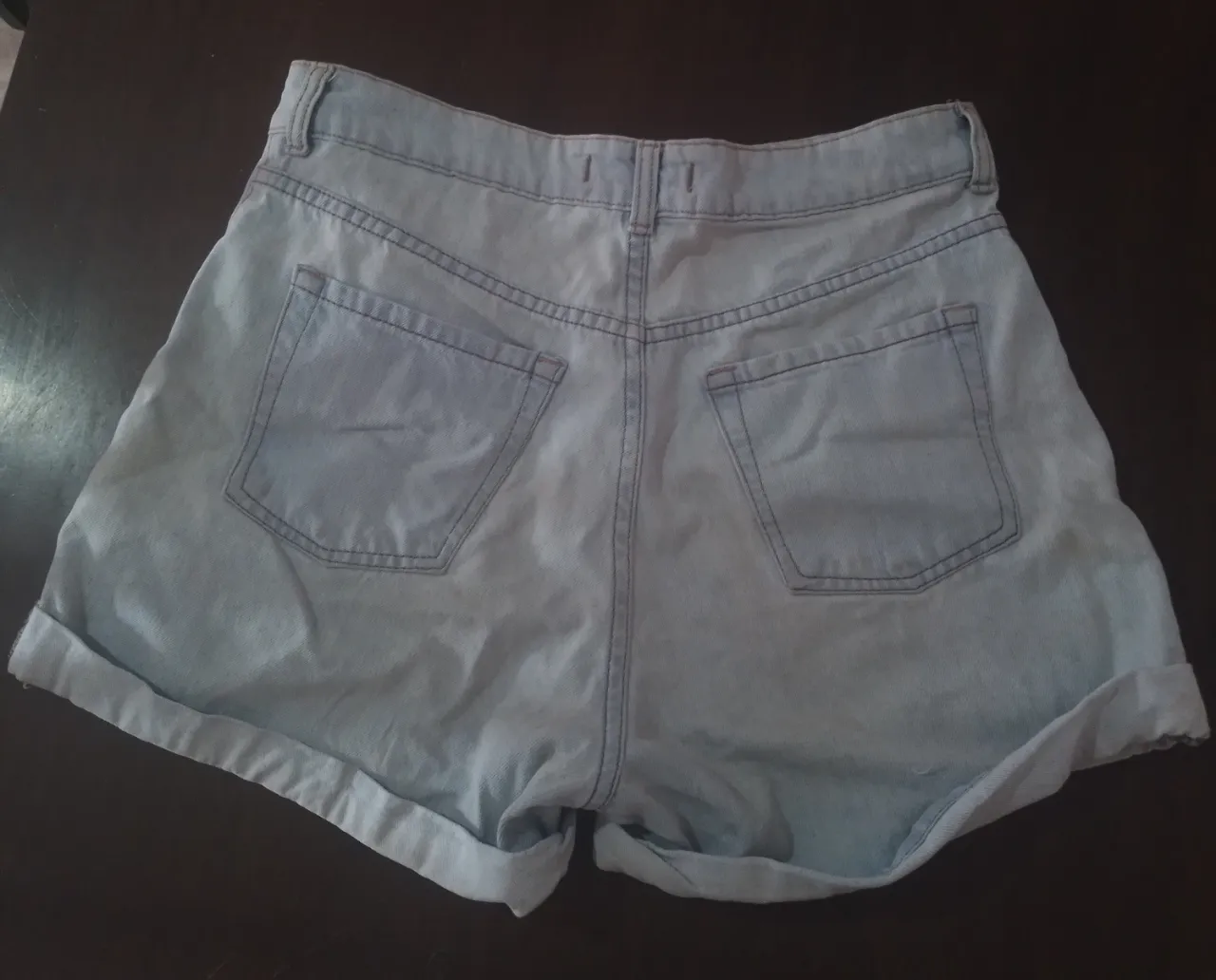 Short Leutthe - imagen 2