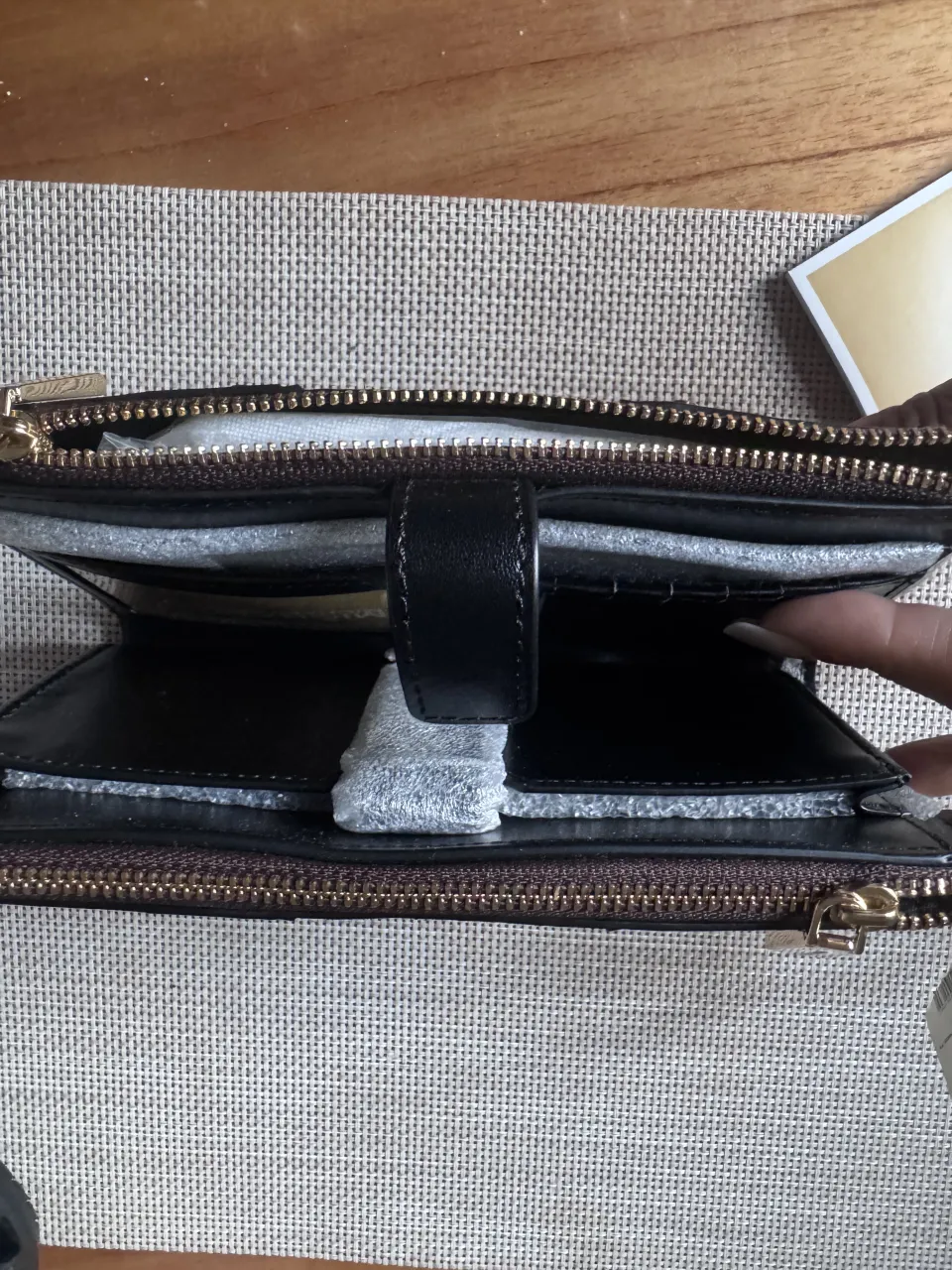Billetera Michael Kors - imagen 6