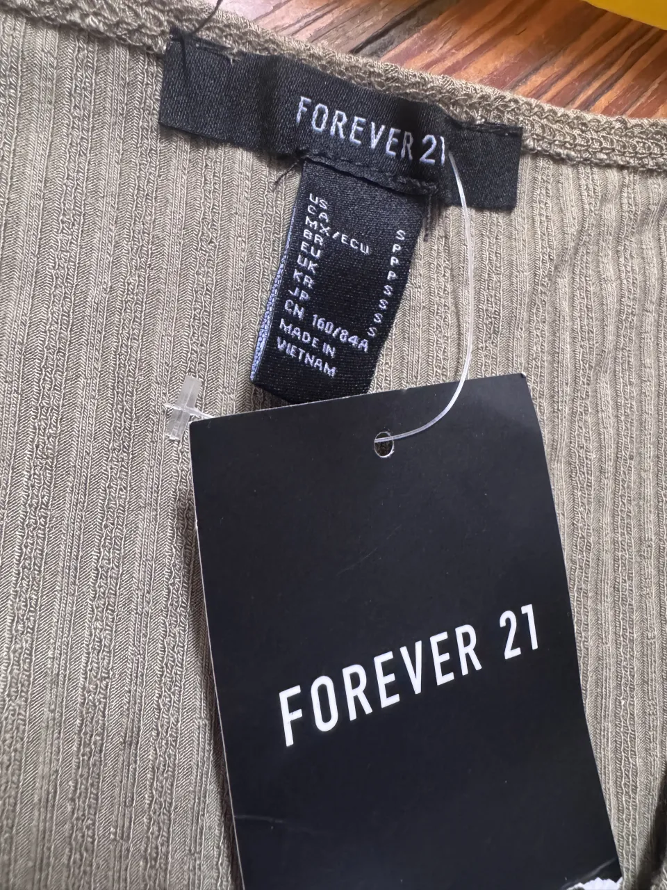 Body Forever 21 - imagen 3