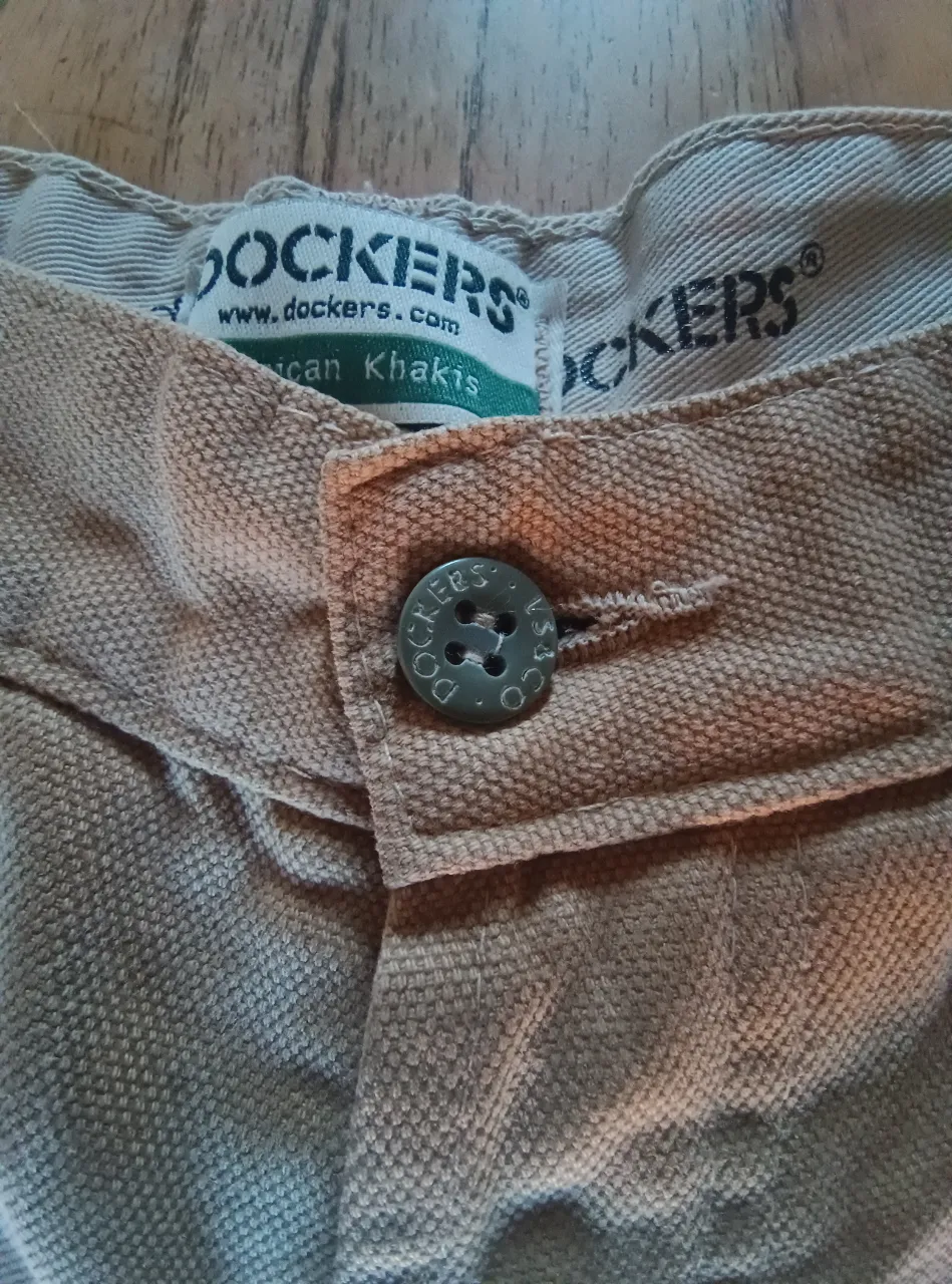 Bermuda Dockers - Vista 4