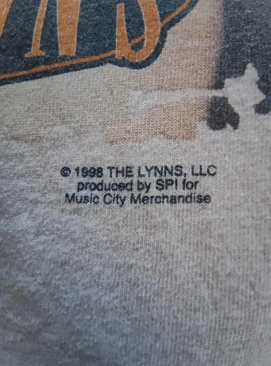 Remera Gildan - Vista 8