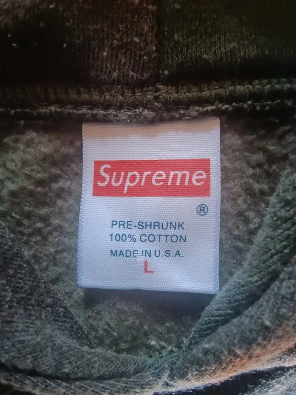 Buzo Supreme miniatura 7