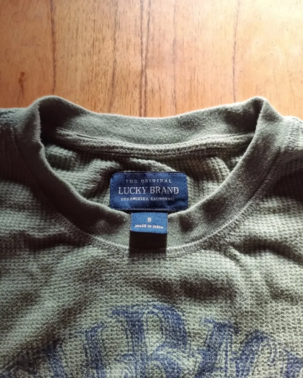 Remera Lucky brand - Vista 7
