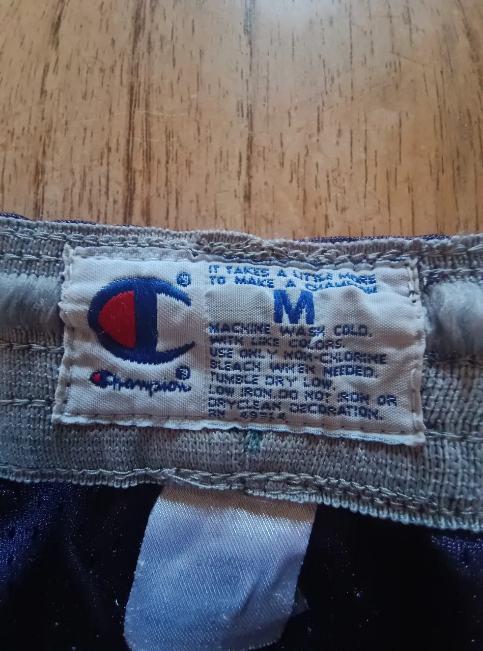 Short Champion - Vista 6