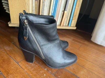 Hush Puppies