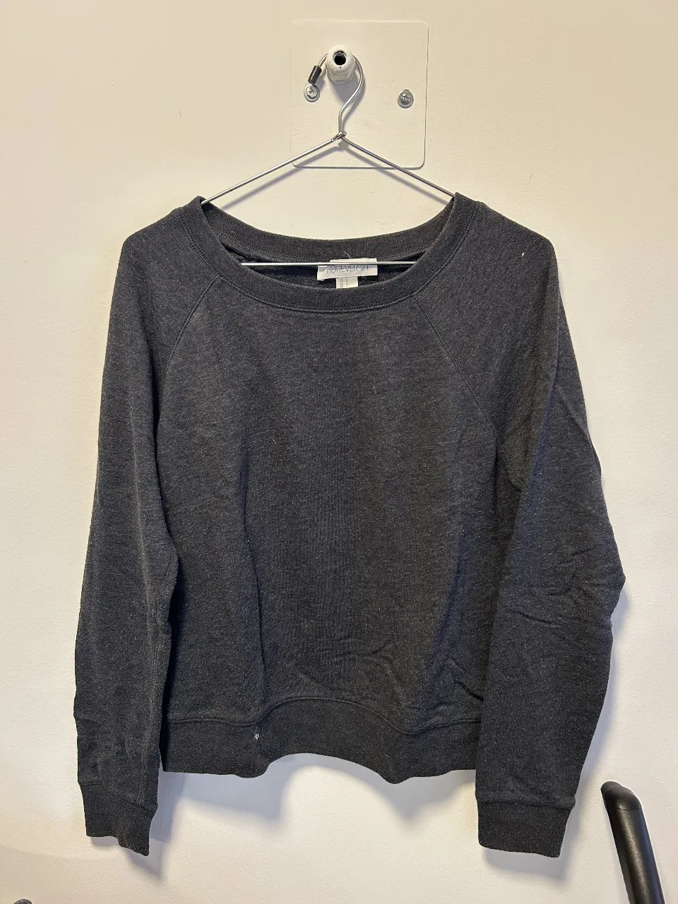 Buzo Forever 21 miniatura 2