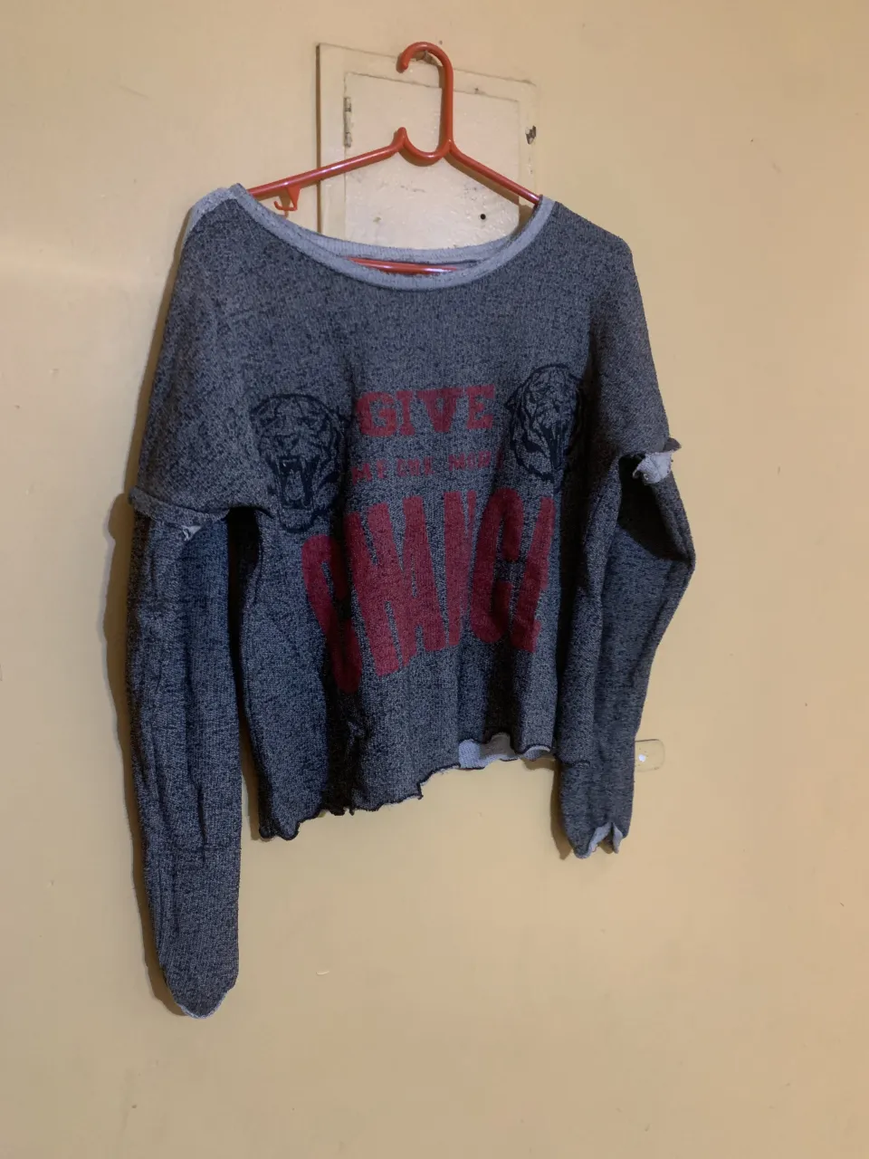 Sweater A ≠ - imagen 1