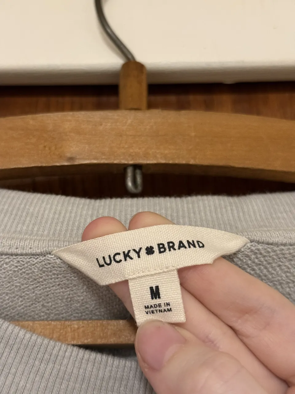 Buzo Lucky brand - imagen 4