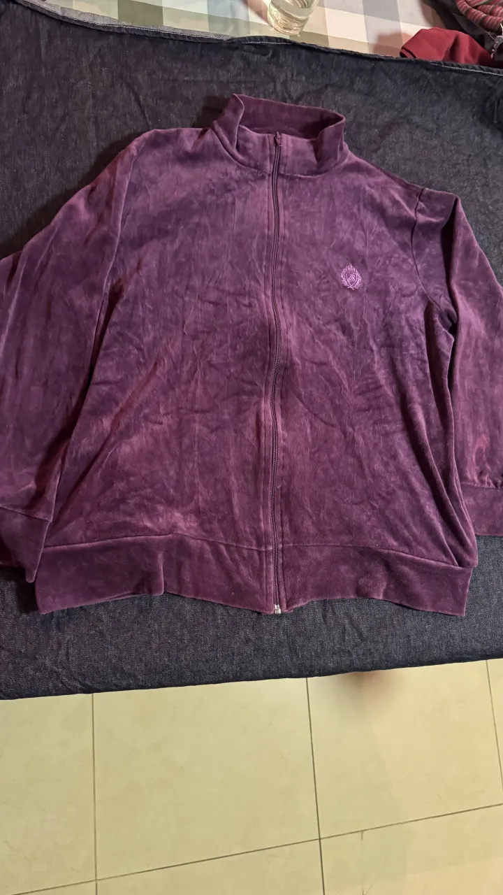 Campera A ≠ - imagen 2