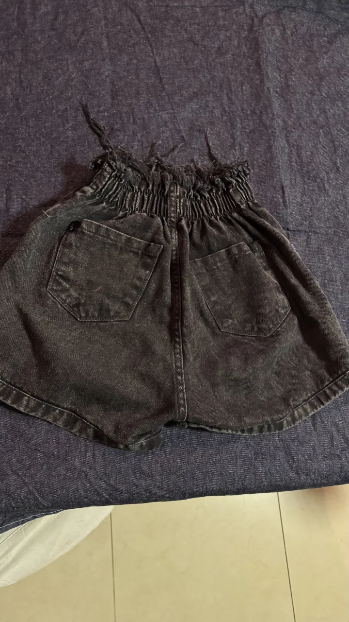 Short A+ - imagen 4