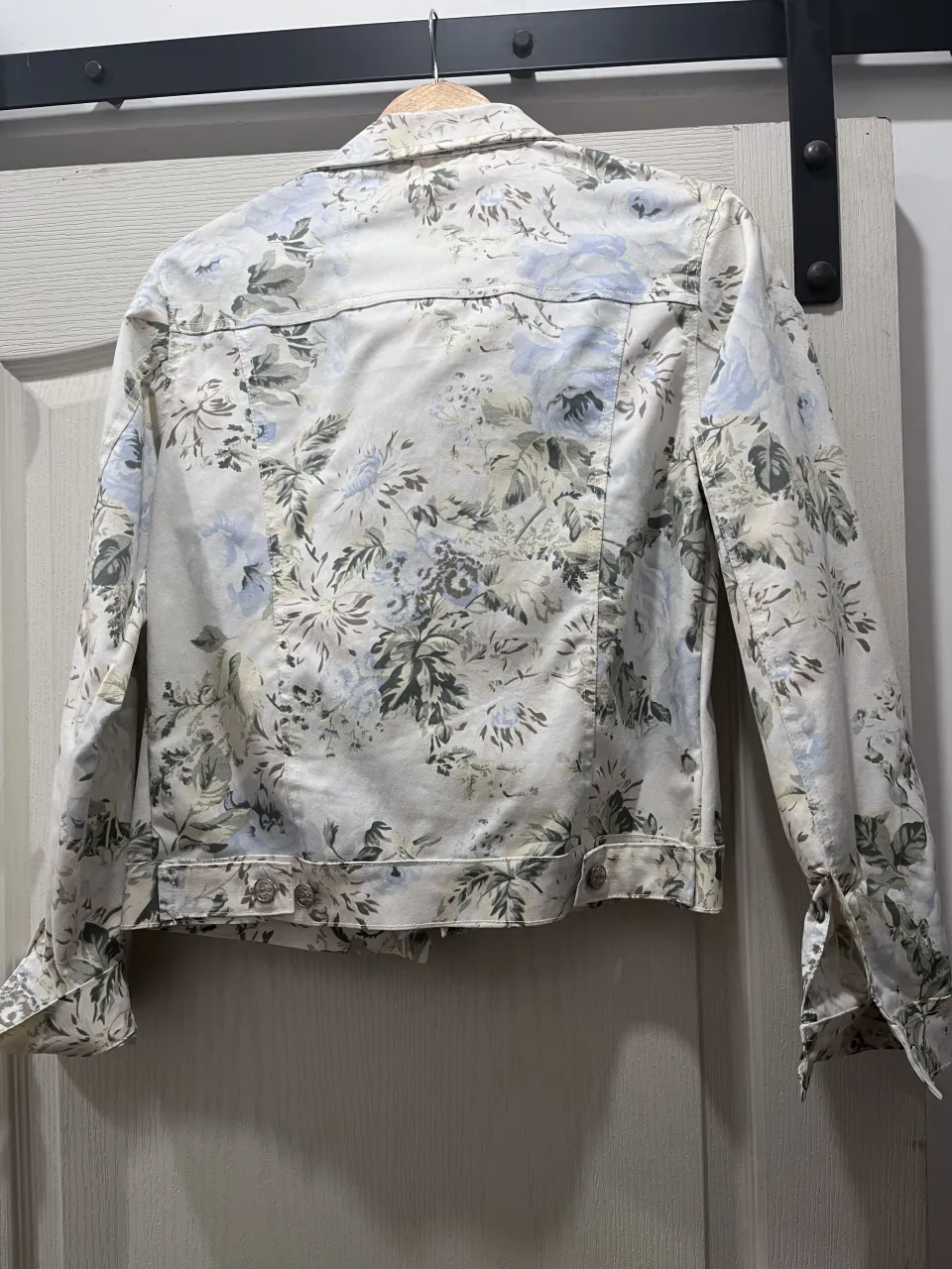 Campera A ≠ - imagen 7