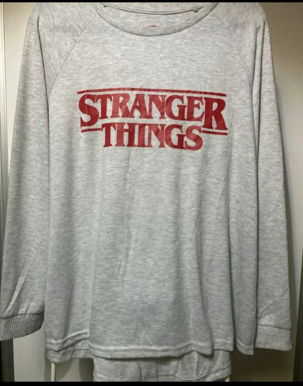 Remera Netflix - imagen 1