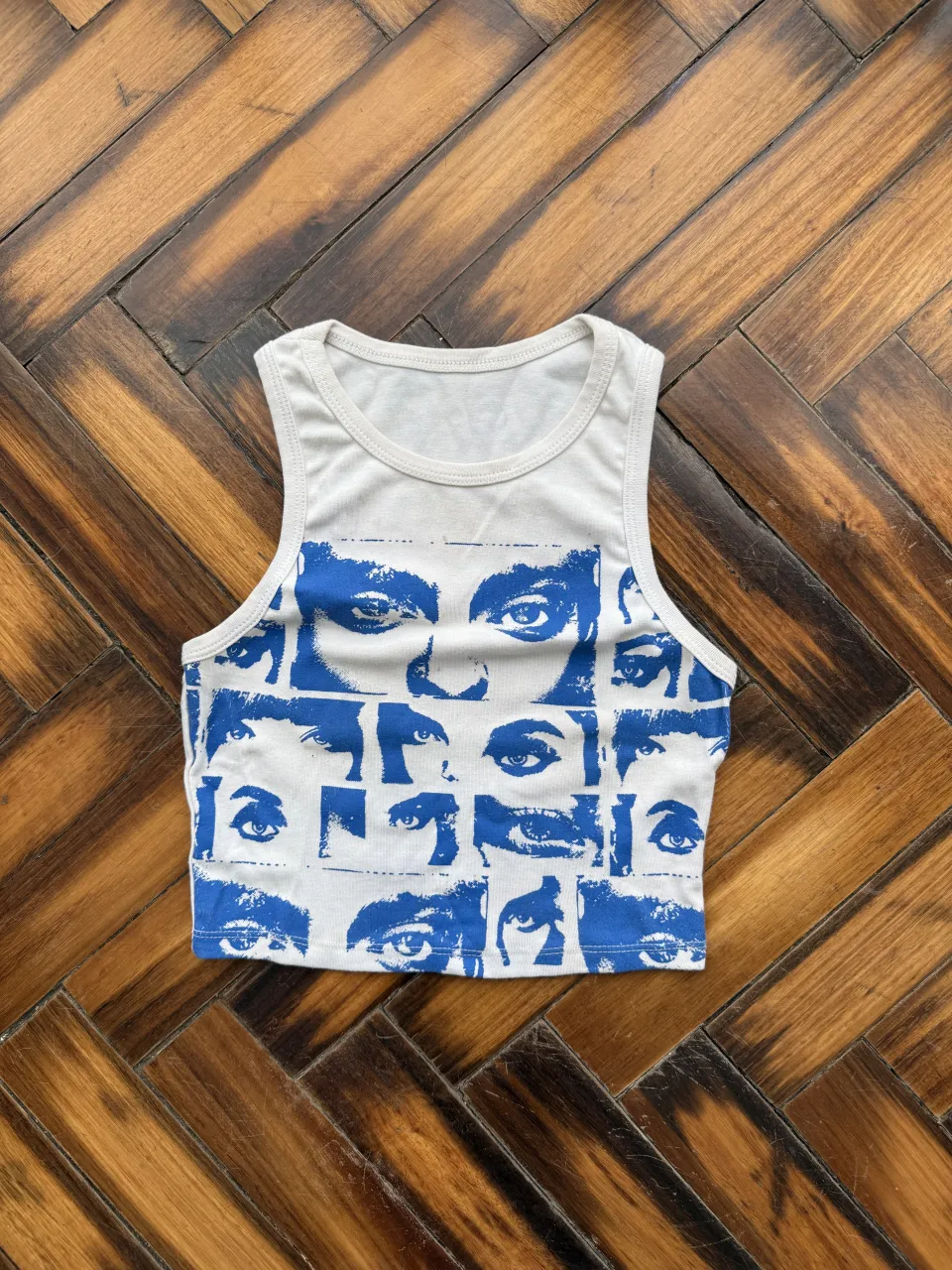 Musculosa A ≠ - imagen 1