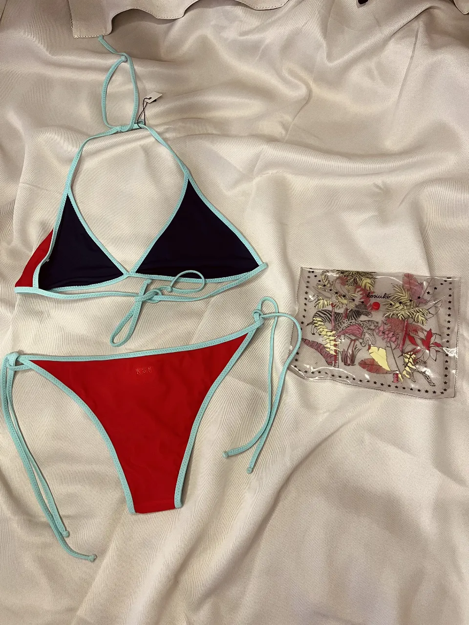 Bikini Kosiuko - imagen 2