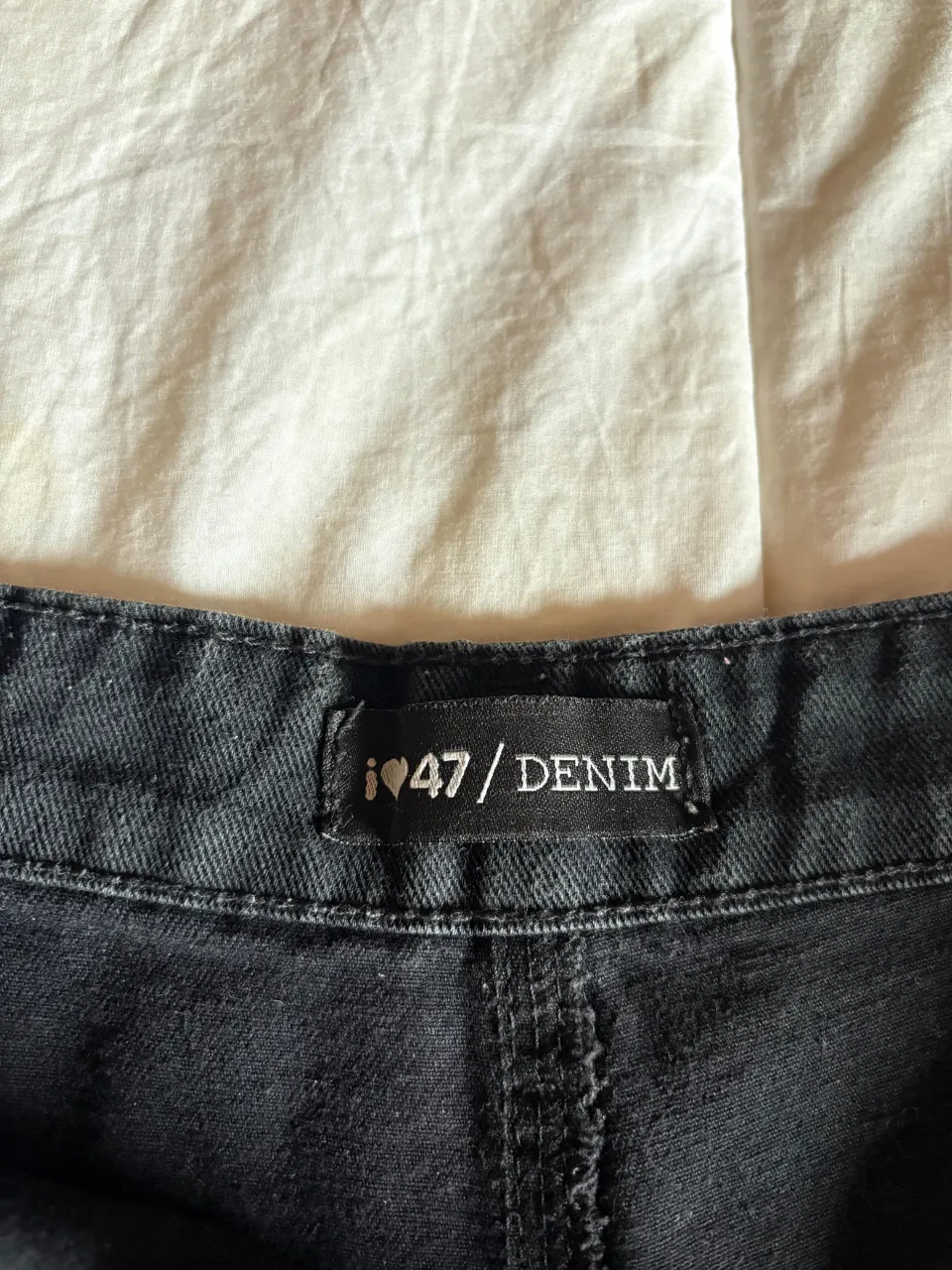 Short 47 Street - Vista 2