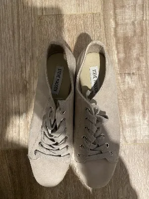 Steve Madden
