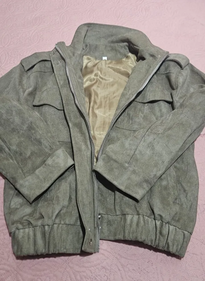 Campera Shein - Vista 3