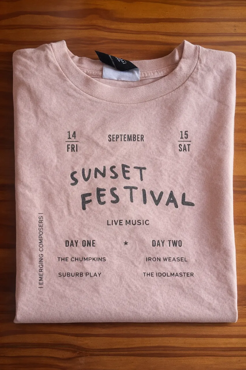 Remera Complot