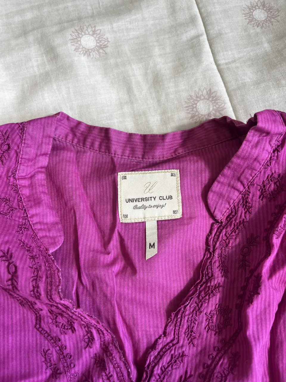 Remera University Club - Vista 2