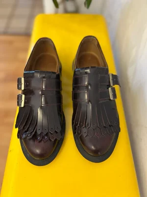Dr. Martens · Talle EU 37
