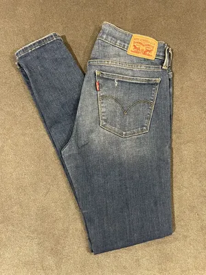Levi's