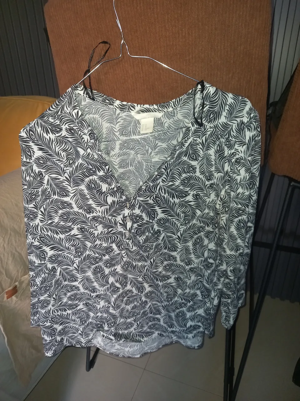 Remera H&M - imagen 1