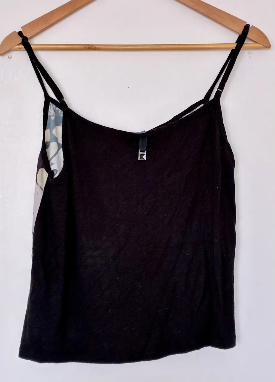 Musculosa Kosiuko - imagen 3