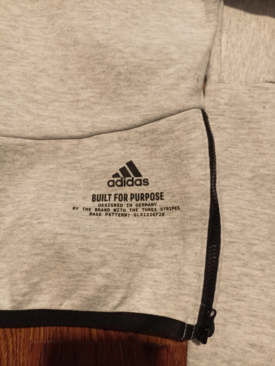 Buzo adidas - imagen 2