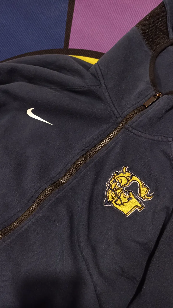 Buzo Nike - imagen 2