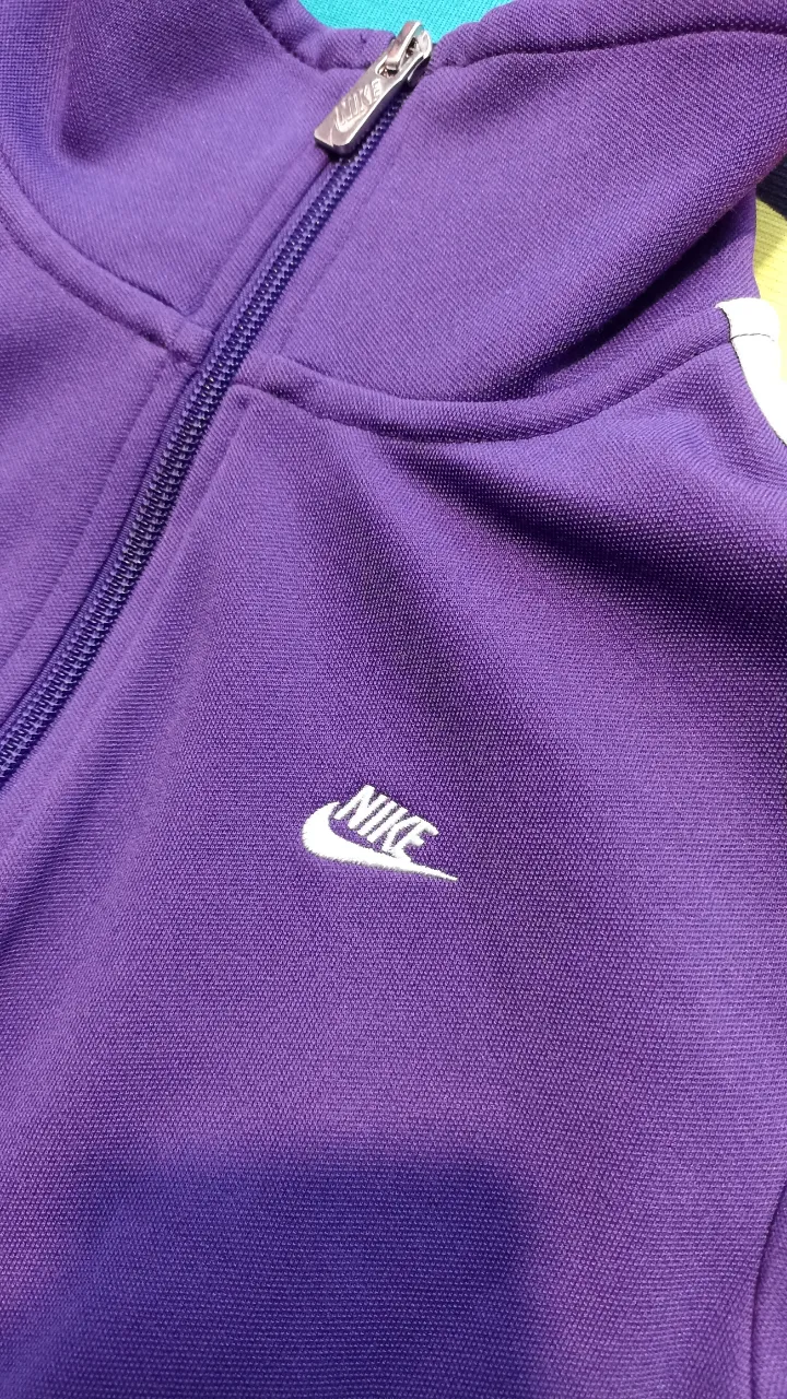 Campera Nike - imagen 2