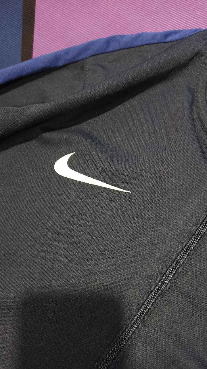 Buzo Nike - imagen 3