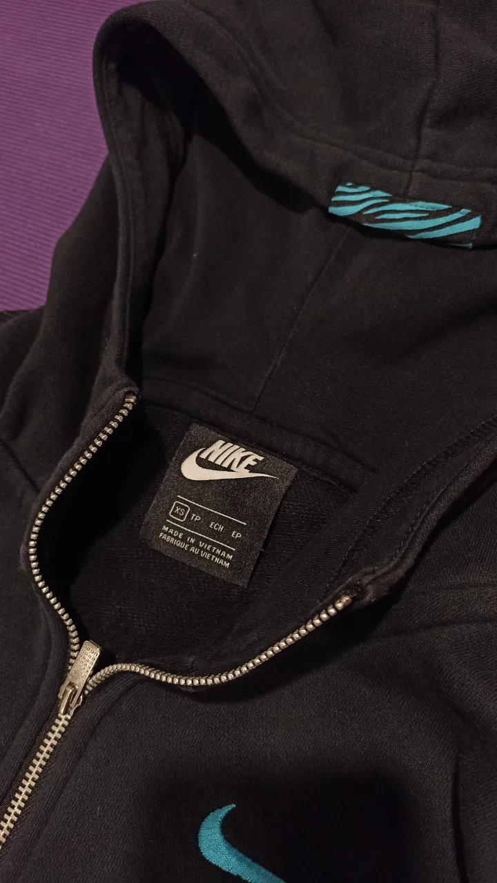 Buzo Nike - imagen 3