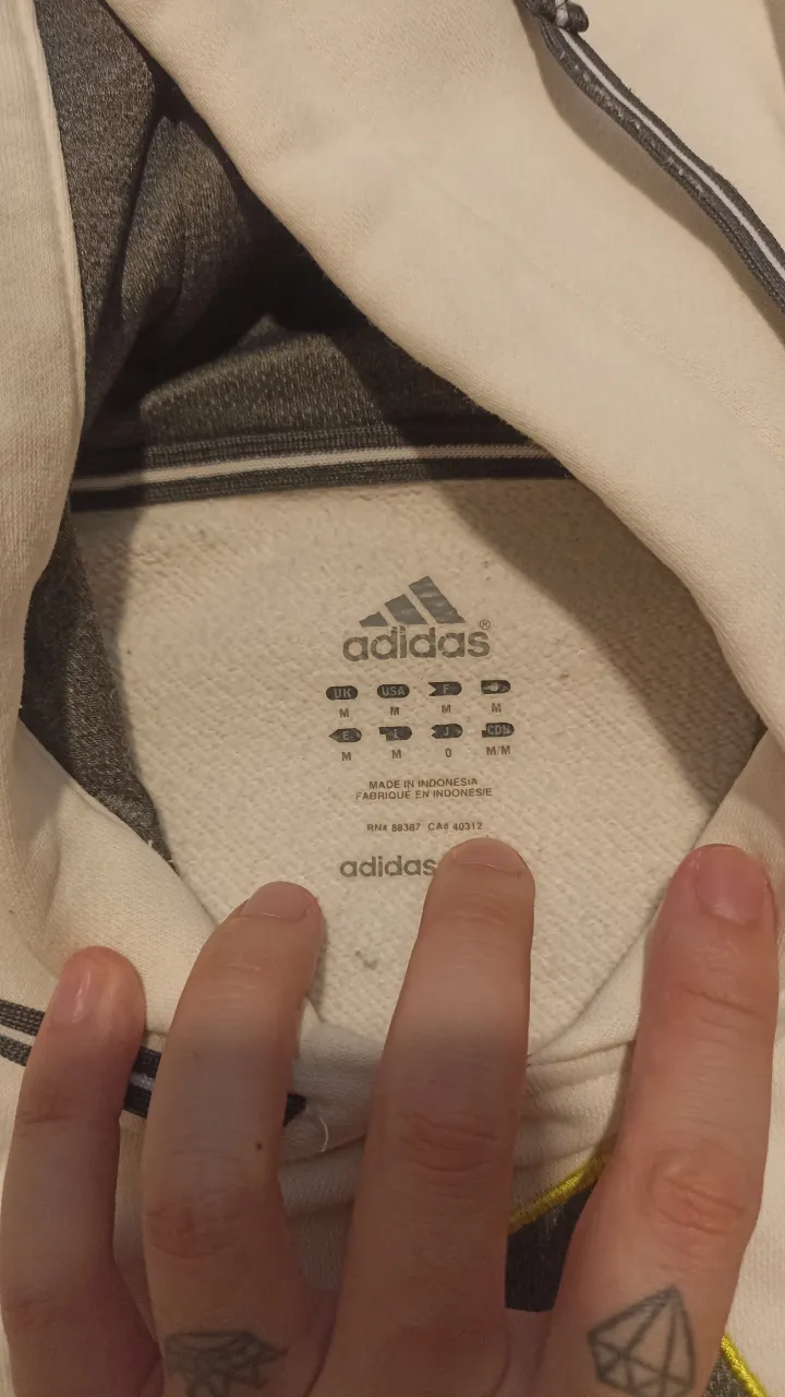 Buzo adidas - imagen 3