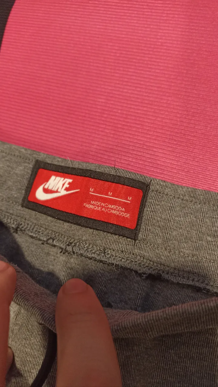 Pantalón Nike - imagen 3