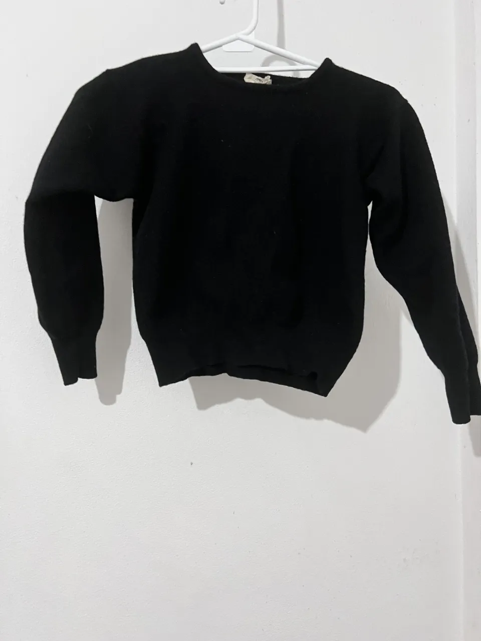 Sweater de cuello redondo A ≠ - imagen 1