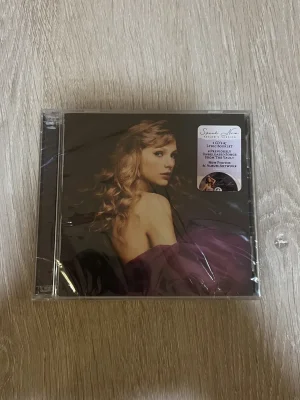 Cd taylor swift