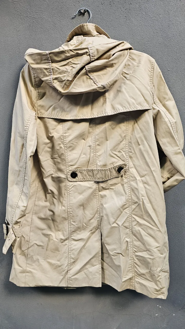 Impermeable Zara - imagen 3