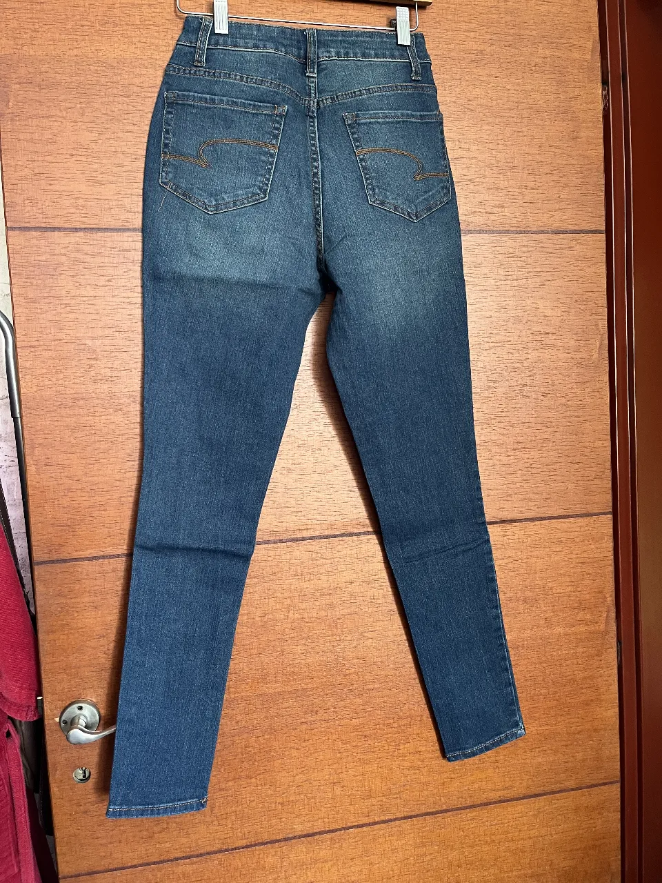 Jean Time and tru - imagen 2