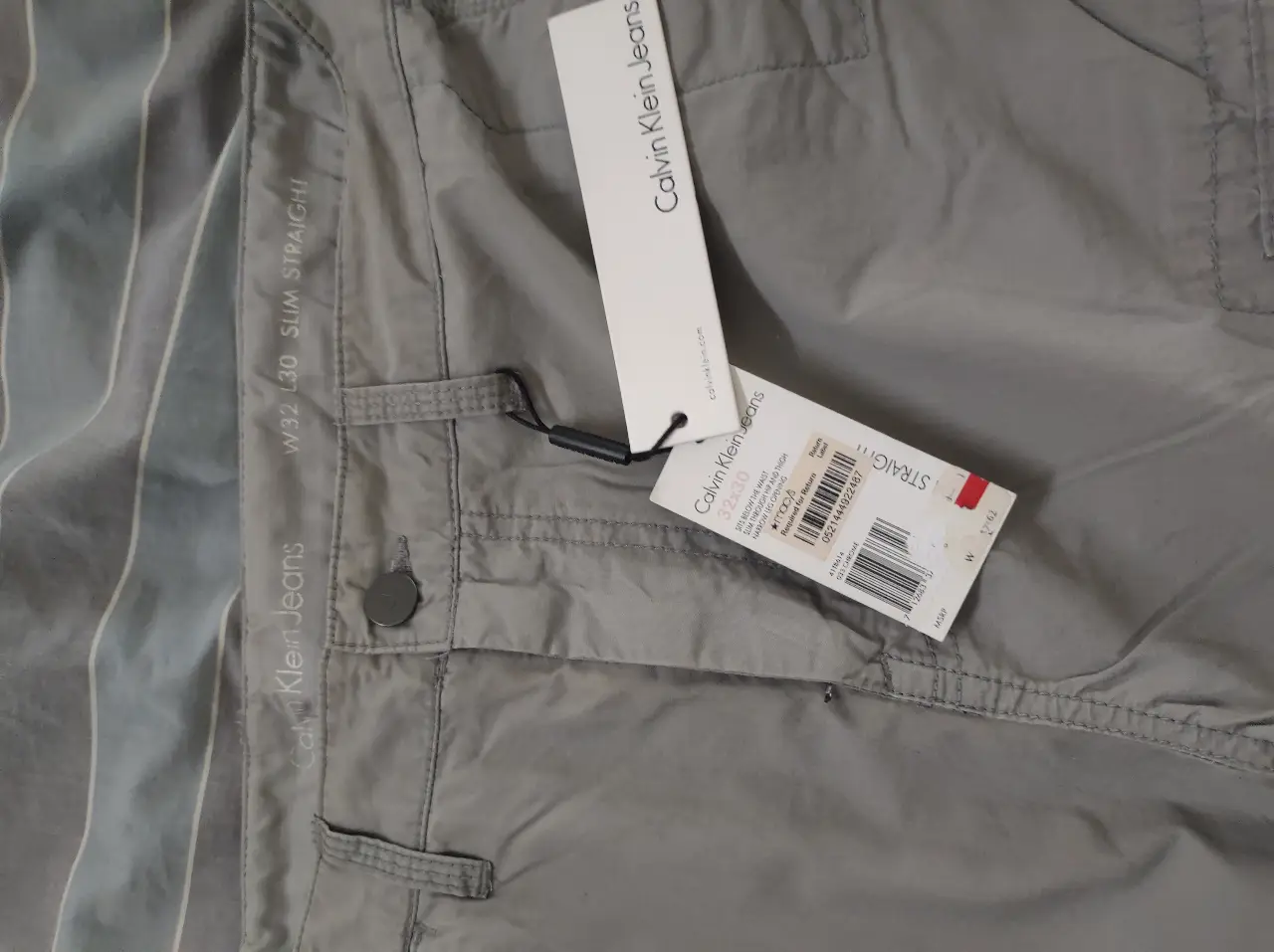 Pantalón Calvin Klein - imagen 3