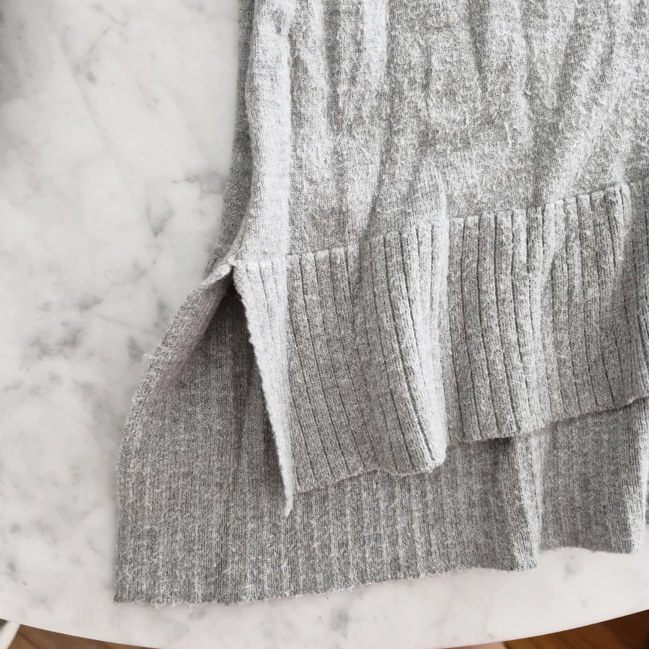Sweater A ≠ - imagen 4