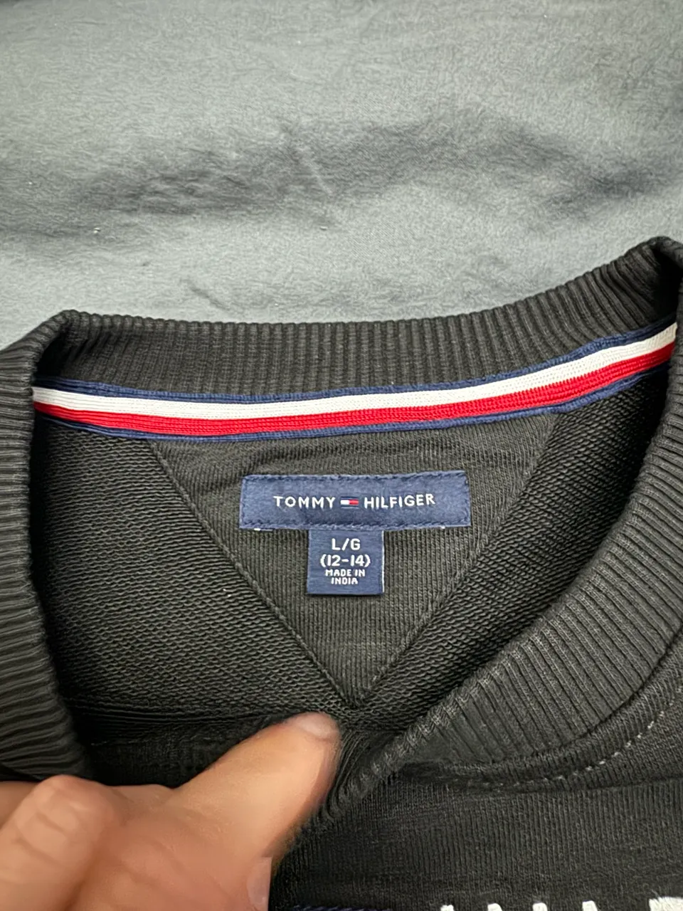 Buzo Tommy Hilfiger - imagen 3