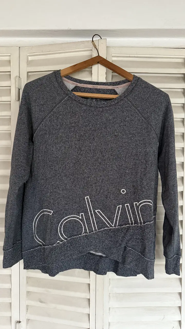 Buzo Calvin Klein - imagen 1