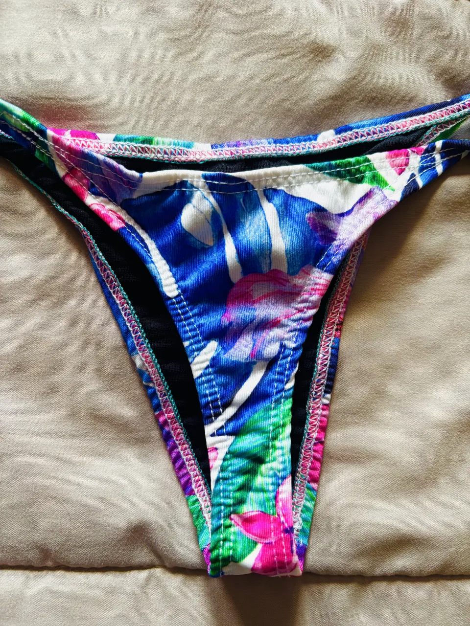 Bikini Otra - imagen 3
