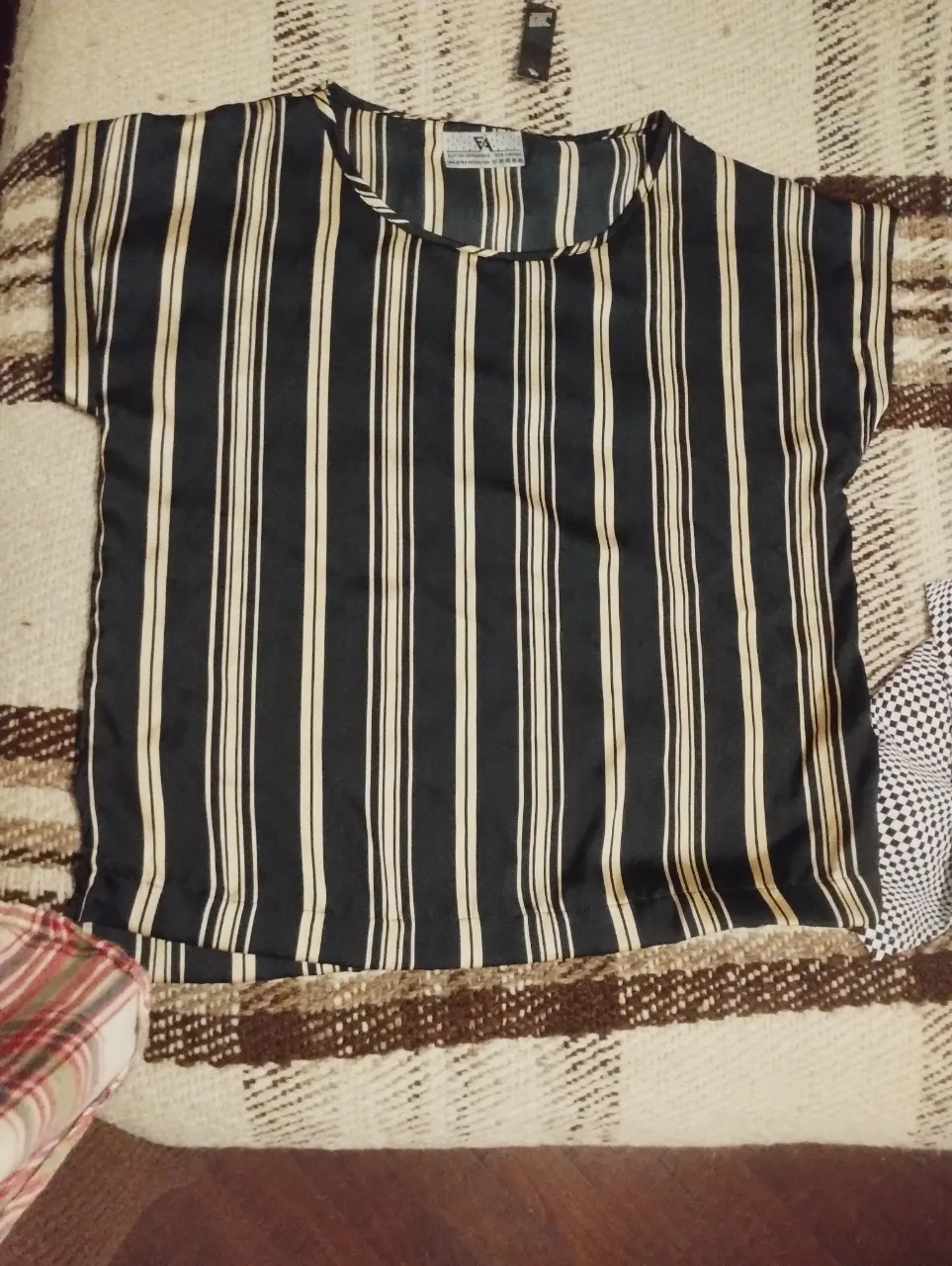 Remera Fabrication Artisanale - imagen 1